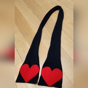 Portolano kids heart scarf